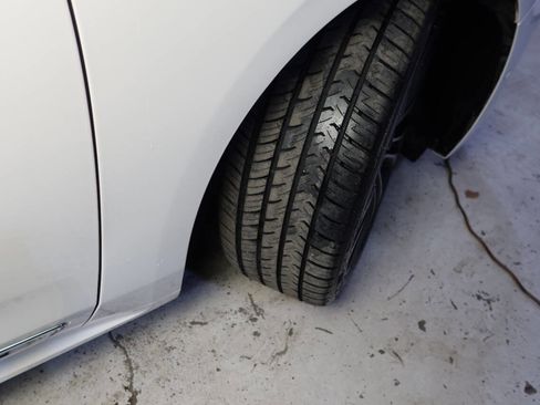 Used 2020 Lincoln Continental Reserve w/ Luxury Package image 47