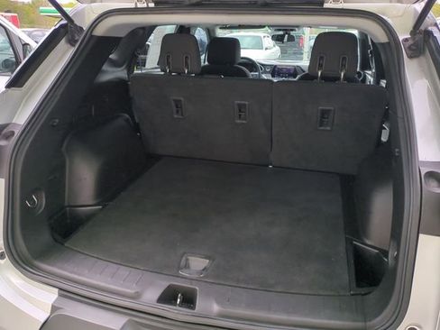 Used 2019 Chevrolet Blazer LT FWD image 25