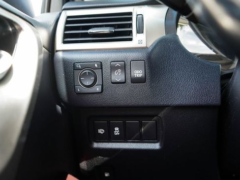 Used 2017 Lexus GX 460 Premium AWD/4WD image 32
