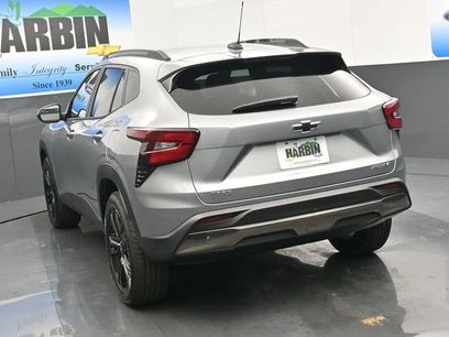 New 2026 Chevrolet Trax ACTIV w/ Sunroof Package