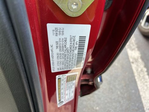 Certified 2019 Acura RDX FWD w/ Advance Package image 32