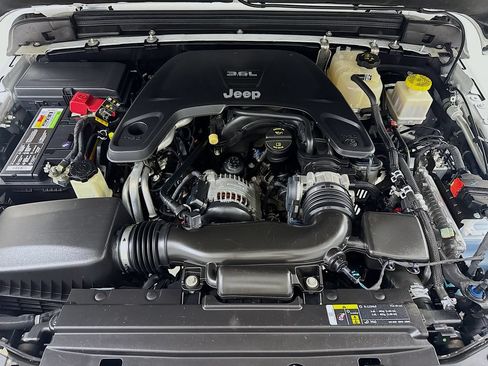 Used 2020 Jeep Gladiator Rubicon AWD/4WD image 30