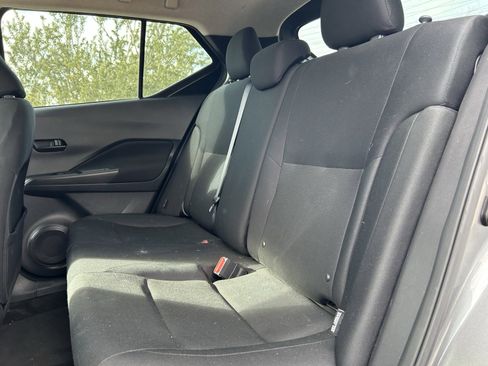 Used 2024 Nissan Kicks S image 13