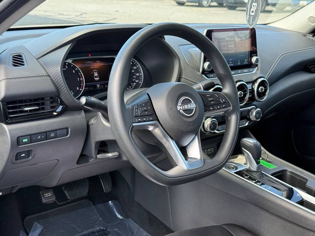 Used 2025 Nissan Sentra SV FWD image 37