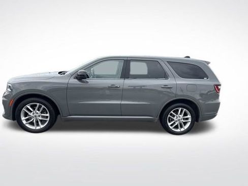 Used 2023 Dodge Durango GT RWD image 2