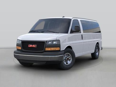 Used 2023 GMC Savana 3500 LS image 1