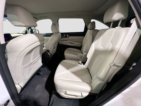 Used 2021 Kia Sorento SX image 17