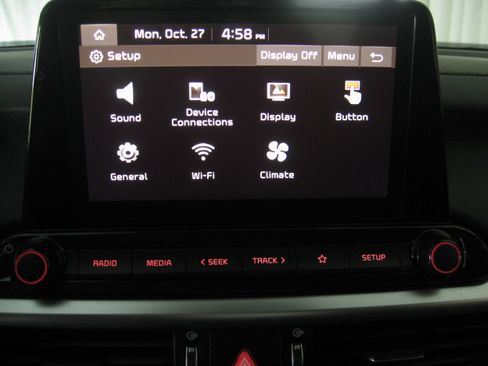 Certified 2023 Kia Forte LXS image 11