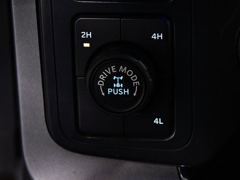 Used 2022 Ford F150 XLT w/ Equipment Group 302A High image 29