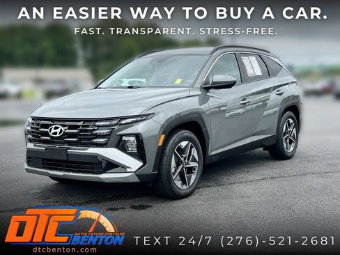 Used 2026 Hyundai Tucson SEL FWD image 2