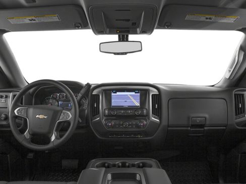 Used 2018 Chevrolet Silverado 1500 LT w/ LT Eassist Package AWD/4WD image 5