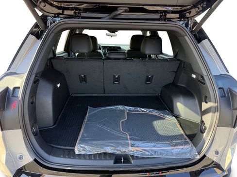 New 2026 GMC Terrain AT4 w/ Convenience Package III image 17