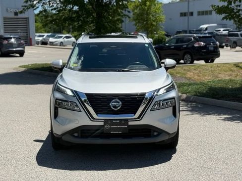 Certified 2021 Nissan Rogue SL w/ Premium Package AWD/4WD image 2