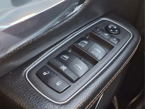 Used 2022 RAM 1500 Laramie w/ Laramie Southwest Edition RWD image 18