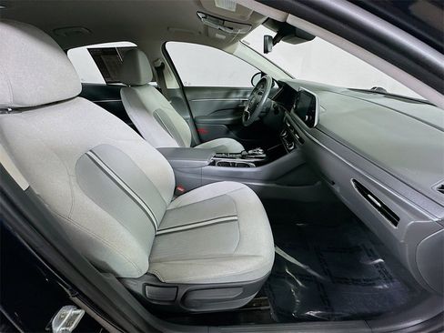 Used 2020 Hyundai Sonata SEL w/ Convenience Package image 12