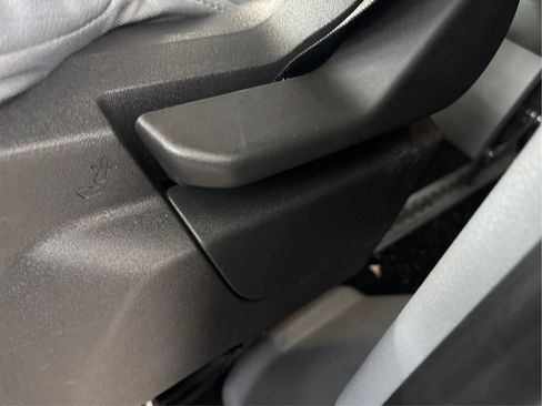 Used 2019 Ford Transit 350 XL RWD image 24