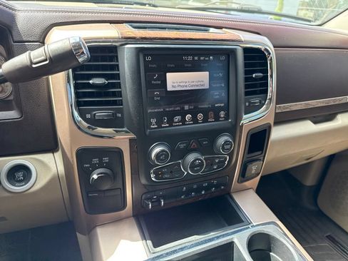 Used 2014 RAM 2500 Longhorn w/ Convenience Group AWD/4WD image 14