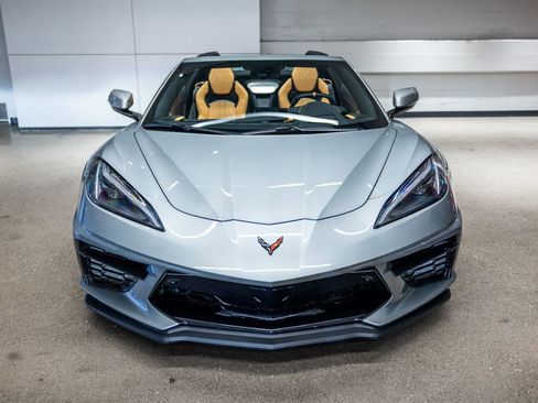 Used 2023 Chevrolet Corvette Stingray Preferred Conv w/ Z51 Performance Package RWD image 12