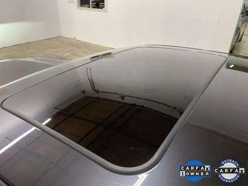 Used 2025 BMW 530i xDrive image 24