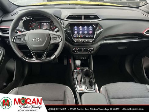 Certified 2023 Chevrolet TrailBlazer RS w/ Convenience Package AWD/4WD image 15