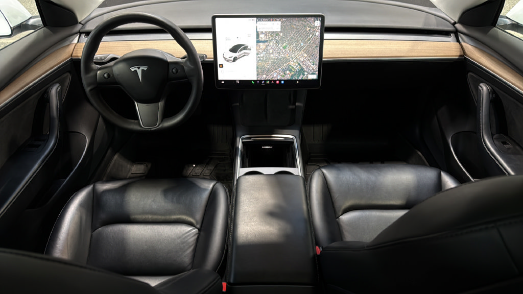 Used 2021 Tesla Model 3 Standard Range Plus RWD image 22