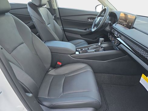 New 2025 Honda Accord Touring image 10