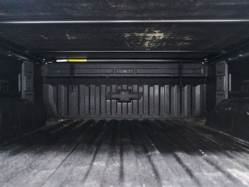 Used 2025 Chevrolet Silverado 1500 High Country w/ Midnight Edition image 37