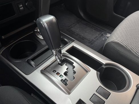 Used 2018 Toyota 4Runner SR5 image 14