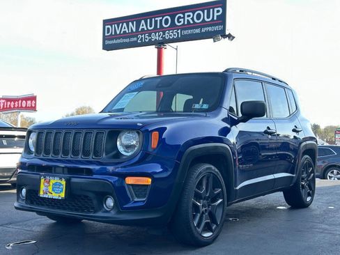 Used 2021 Jeep Renegade Latitude image 2