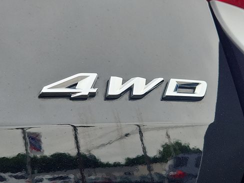 Certified 2022 Ford Explorer ST-Line w/ Class IV Trailer Tow Package image 31