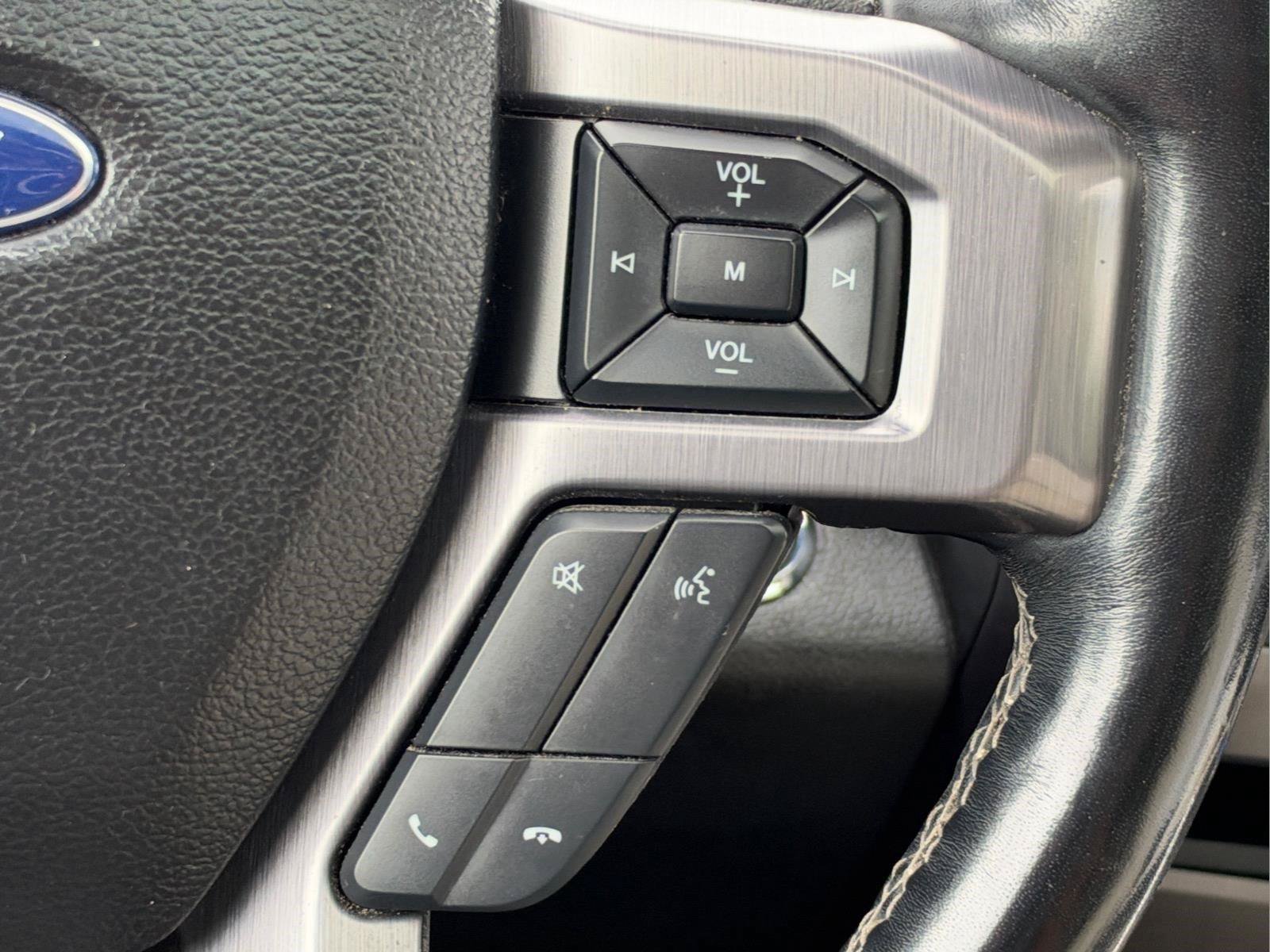 Used 2018 Ford Expedition Max Platinum AWD/4WD image 29