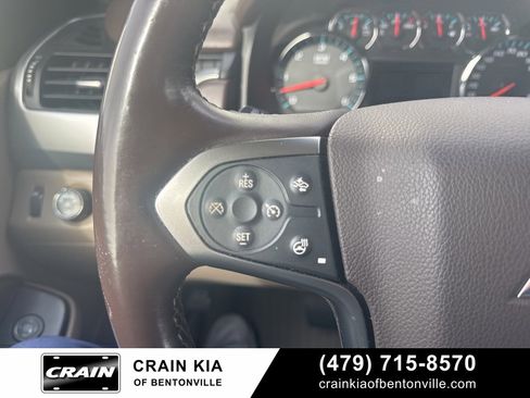 Used 2015 Chevrolet Suburban LTZ image 17