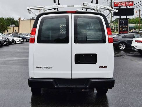 Used 2019 GMC Savana 2500 image 8