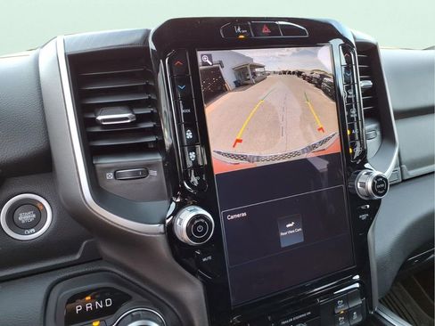 New 2026 RAM 1500 4x4 Crew Cab image 24