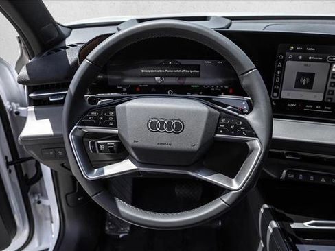 New 2026 Audi Q3 quattro 2.0T AWD/4WD image 13