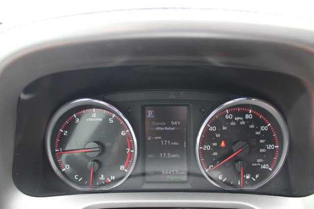 Used 2017 Toyota RAV4 SE FWD image 25