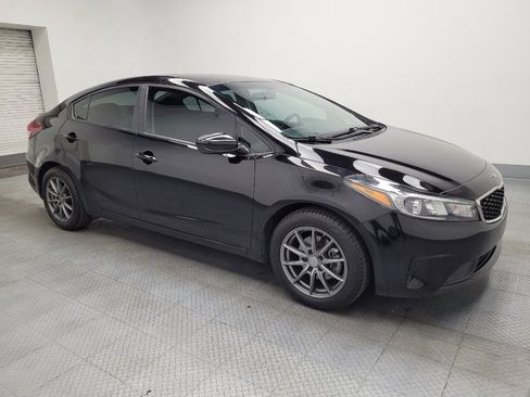 Used 2018 Kia Forte S image 11