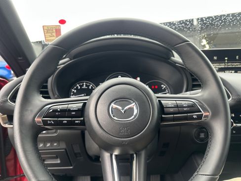 Certified 2025 MAZDA MAZDA3 s image 18