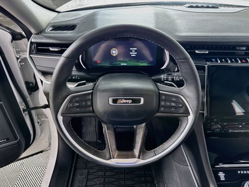 Used 2024 Jeep Grand Cherokee Limited 4xe AWD/4WD image 16