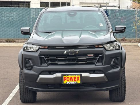 Used 2024 Chevrolet Colorado Trail Boss w/ Advanced Trailering Package image 9