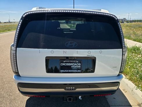 New 2026 Hyundai Ioniq 9 Calligraphy AWD/4WD image 4