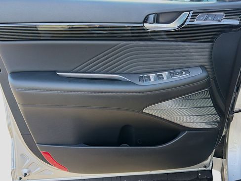 Used 2024 Hyundai Palisade Calligraphy image 24