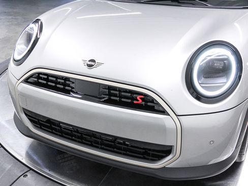 New 2026 MINI Cooper S image 17