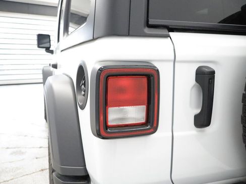 New 2026 Jeep Wrangler Unlimited Sport AWD/4WD image 18