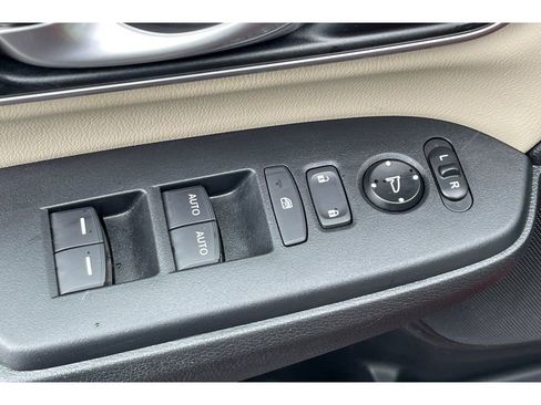 Certified 2018 Honda CR-V EX-L image 12