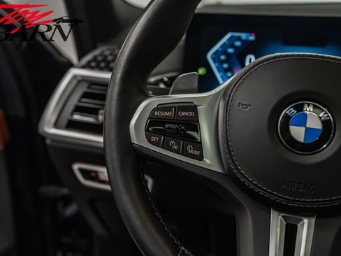 Used 2023 BMW X7 M60i w/ Executive Package image 32