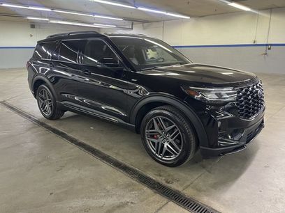 Used 2025 Ford Explorer ST-Line w/ Premium Package