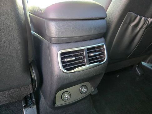 Used 2023 Hyundai Santa Fe SEL AWD/4WD image 17