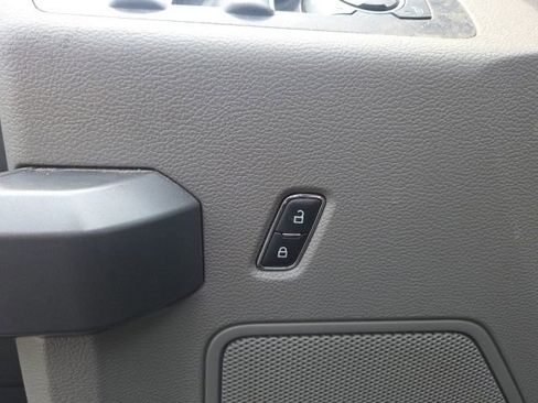 Used 2016 Ford F150 XLT w/ Equipment Group 302A Luxury image 20