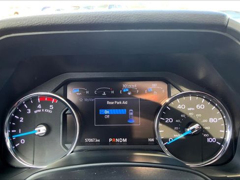 Used 2021 Ford F450 Platinum w/ FX4 Off-Road Package image 25